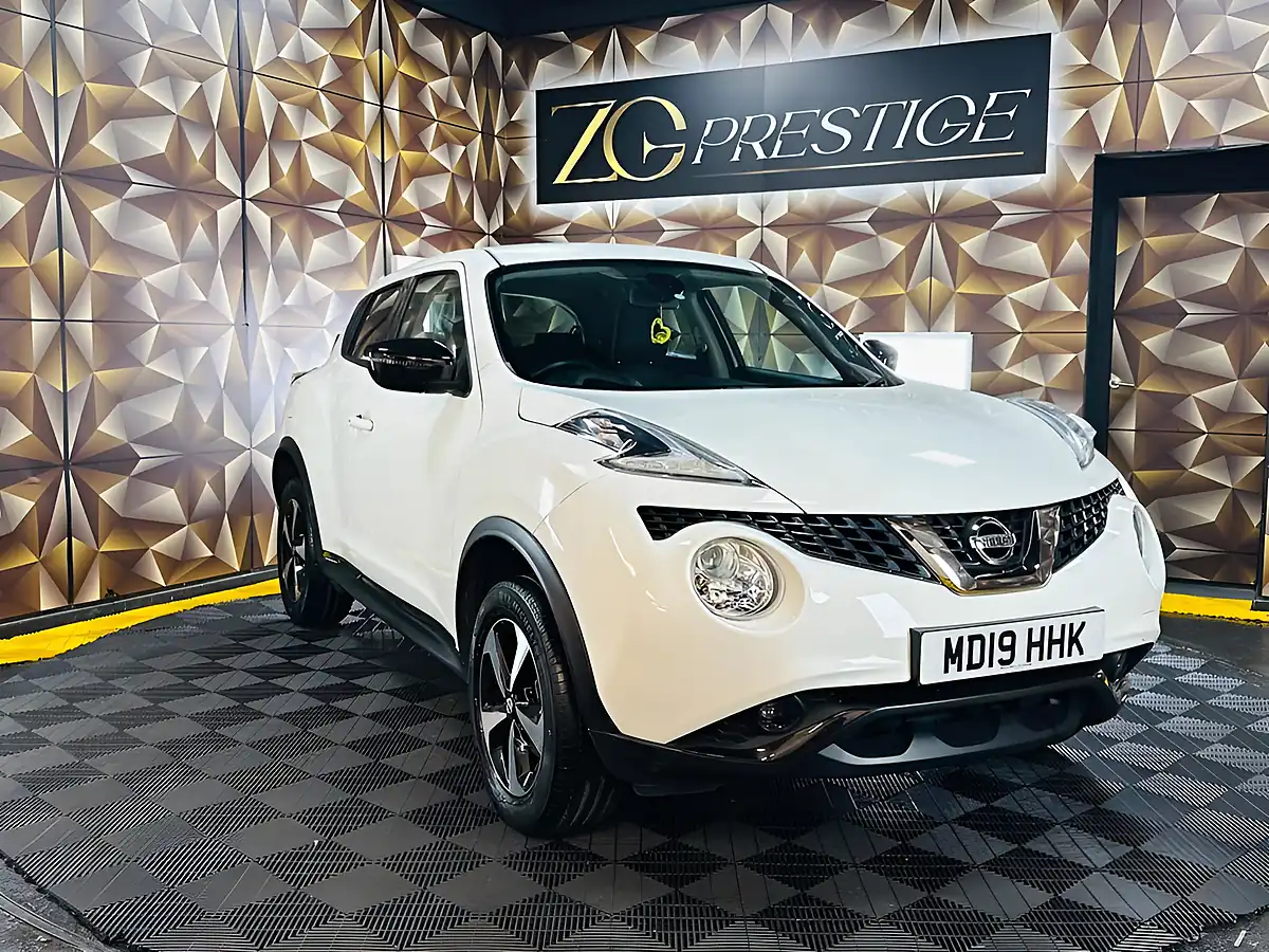 Used 2019 Nissan Juke Bose Personal Edition White - Interior and Exterior details 15
