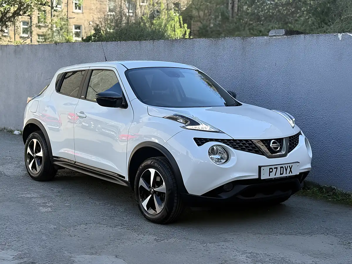 Used 2019 Nissan Juke Bose Personal Edition White - Front View