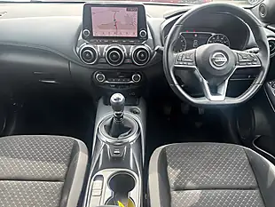 Used 2019 Nissan Juke N-Connecta Blade Grey - Interior and Exterior details 10