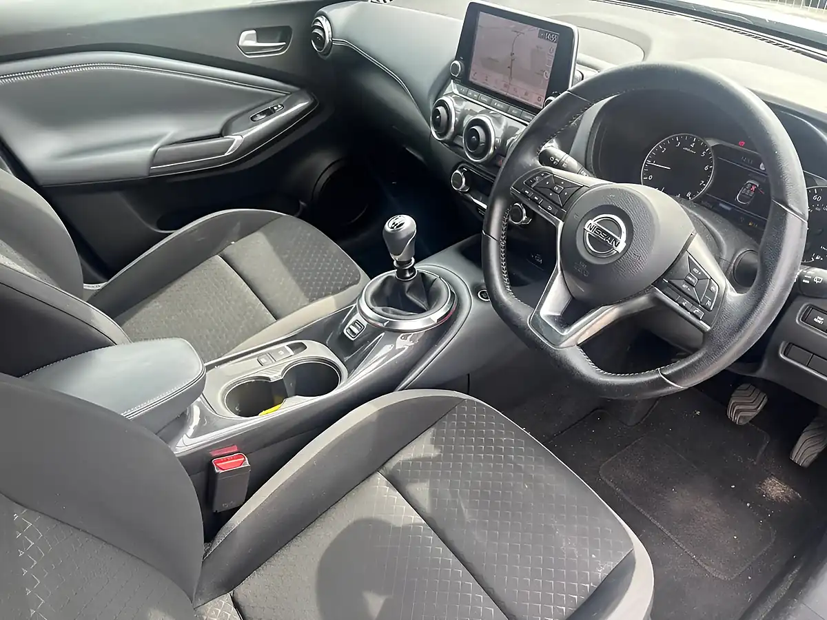 Used 2019 Nissan Juke N-Connecta Blade Grey - Interior and Exterior details 13