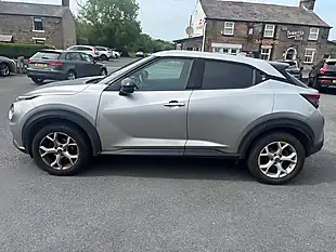 Used 2019 Nissan Juke N-Connecta Blade Grey - Interior and Exterior details 7
