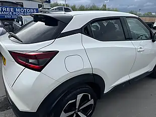 Used 2019 Nissan Juke N-Connecta White - Interior and Exterior details 15