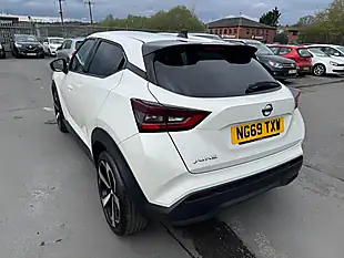Used 2019 Nissan Juke N-Connecta White - Interior and Exterior details 4