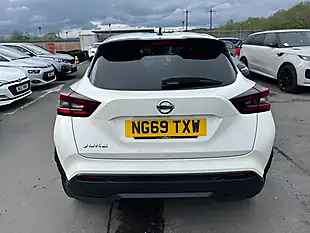 Used 2019 Nissan Juke N-Connecta White - Interior and Exterior details 9