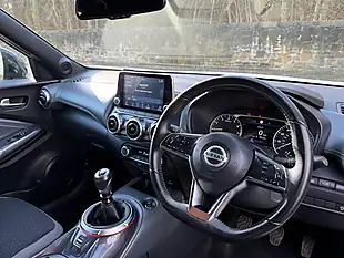 Used 2019 Nissan Juke N-Connecta White - Interior and Exterior details 14