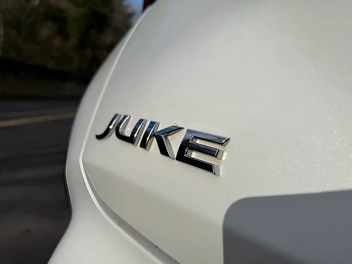 Used 2019 Nissan Juke N-Connecta White - Interior and Exterior details 19