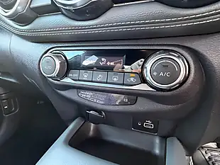 Used 2019 Nissan Juke N-Connecta White - Interior and Exterior details 20