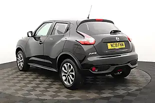 Used 2019 Nissan Juke Tekna Black - Interior and Exterior details 5