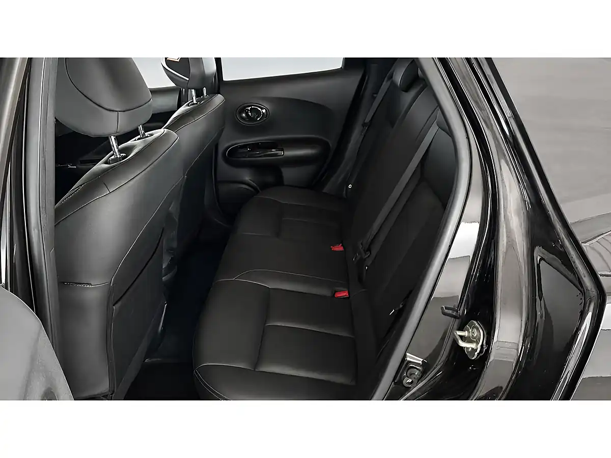 Used 2019 Nissan Juke Tekna Black - Interior and Exterior details 7