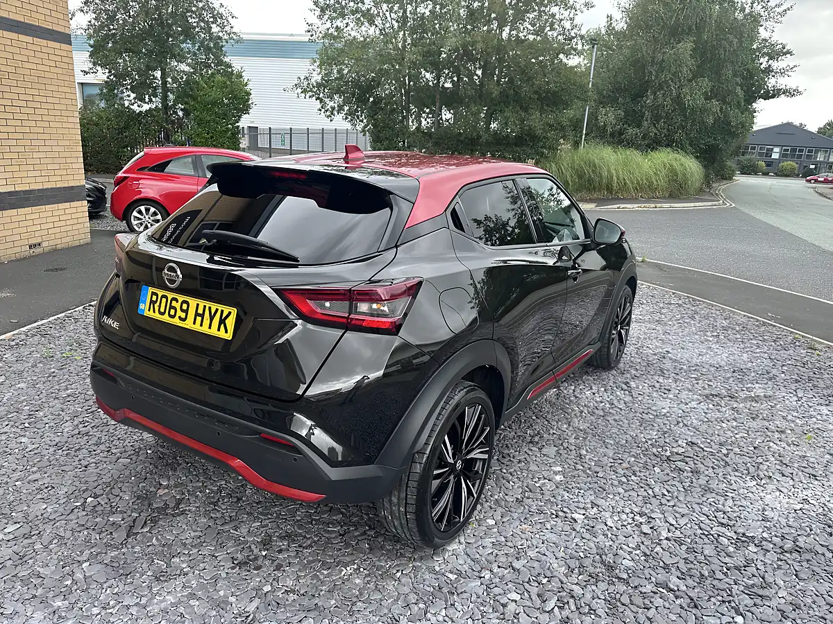 Used 2019 Nissan Juke Tekna+ Black - Interior and Exterior details 10