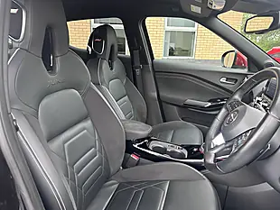 Used 2019 Nissan Juke Tekna+ Black - Interior and Exterior details 12
