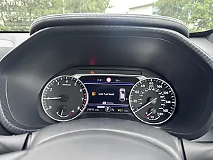 Used 2019 Nissan Juke Tekna+ Black - Interior and Exterior details 15