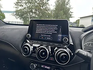 Used 2019 Nissan Juke Tekna+ Black - Interior and Exterior details 16