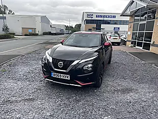Used 2019 Nissan Juke Tekna+ Black - Interior and Exterior details 4