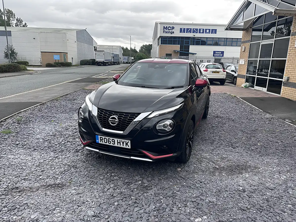 Used 2019 Nissan Juke Tekna+ Black - Interior and Exterior details 4