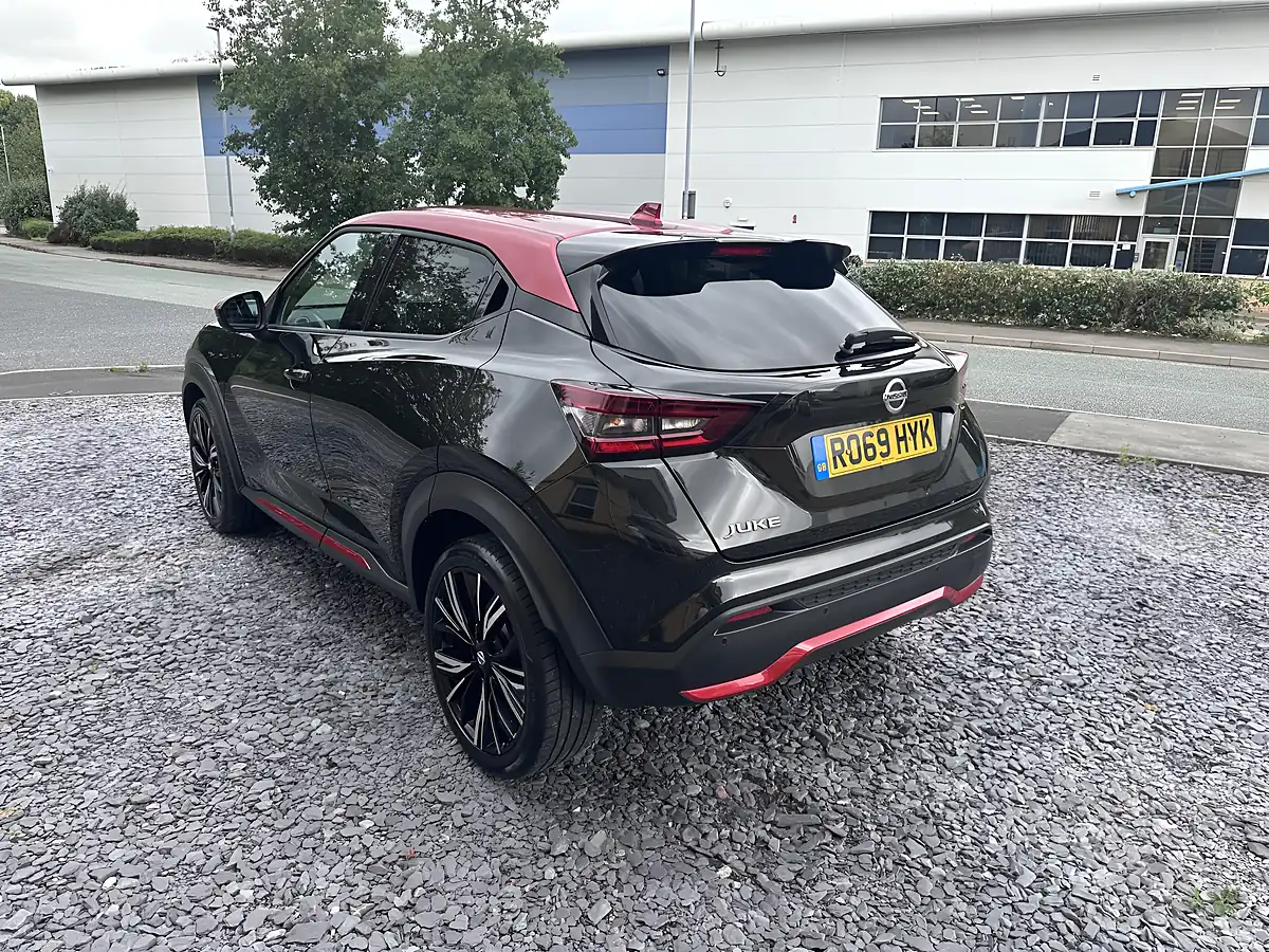 Used 2019 Nissan Juke Tekna+ Black - Interior and Exterior details 8