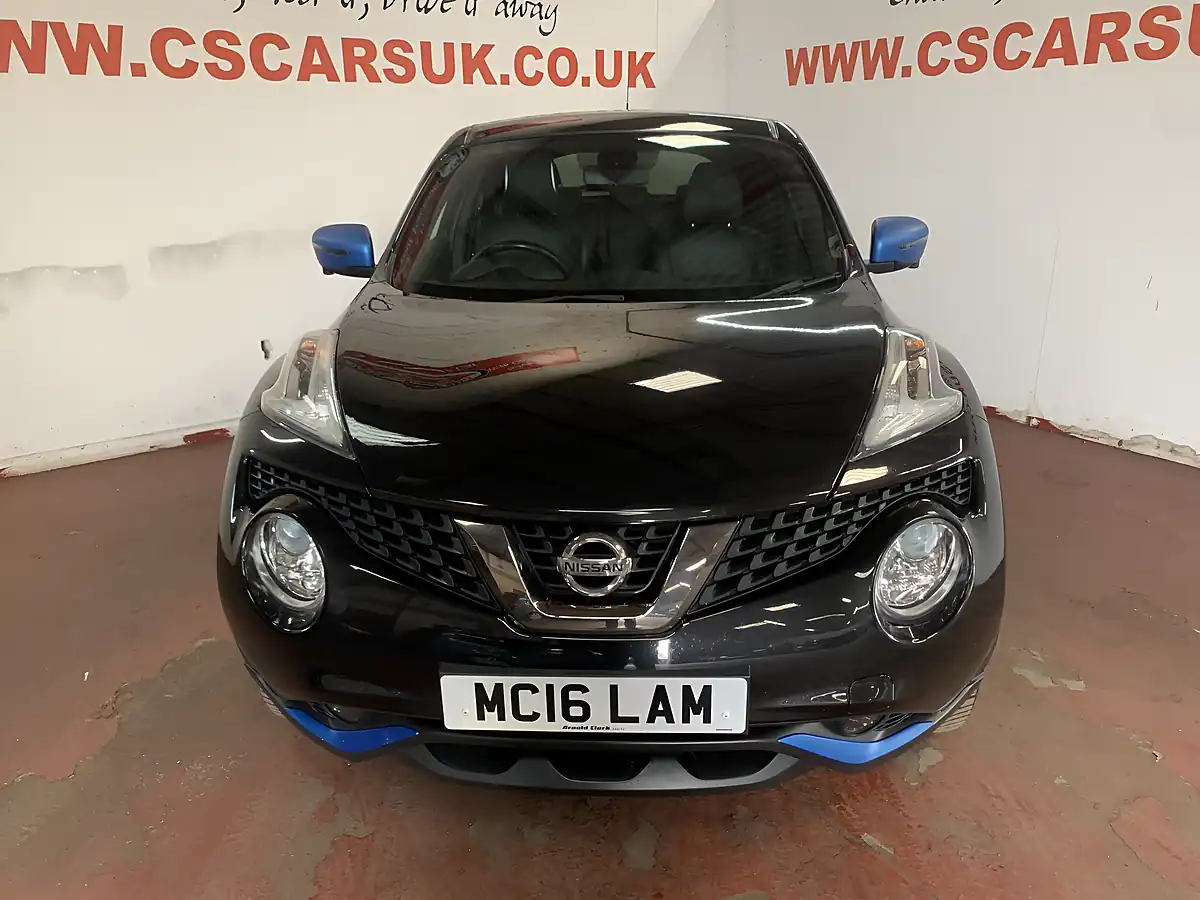 Used 2019 Nissan Juke Tekna Black - Interior and Exterior details 7