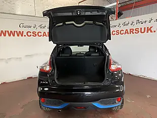 Used 2019 Nissan Juke Tekna Black - Interior and Exterior details 9