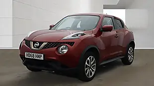 Used 2019 Nissan Juke Tekna Red - Interior and Exterior details 2