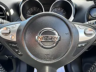 Used 2019 Nissan Juke Tekna Silver - Interior and Exterior details 11