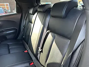 Used 2019 Nissan Juke Tekna Silver - Interior and Exterior details 13