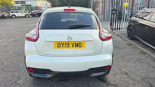 Used 2019 Nissan Juke Tekna White - Interior and Exterior details 10