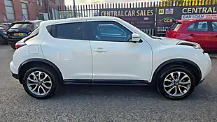 Used 2019 Nissan Juke Tekna White - Interior and Exterior details 6