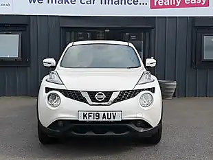 Used 2019 Nissan Juke Tekna White - Interior and Exterior details 3
