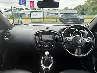 Used 2019 Nissan Juke Tekna White - Interior and Exterior details 6