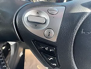 Used 2019 Nissan Juke Tekna White - Interior and Exterior details 16