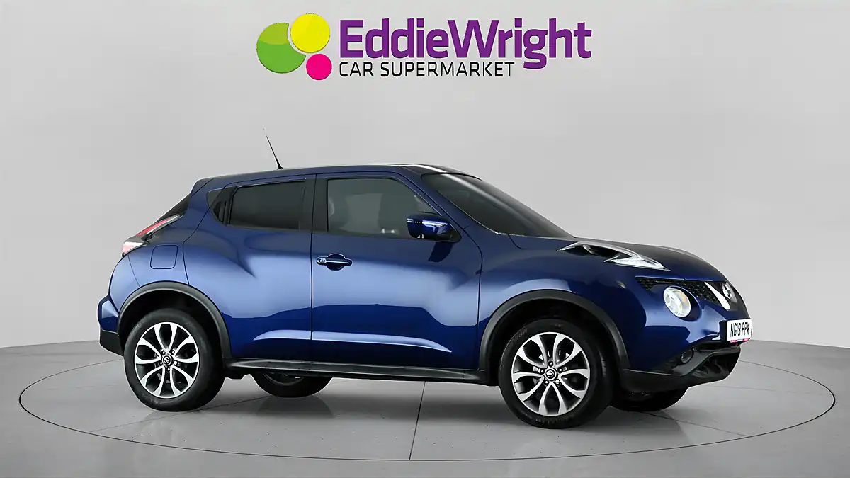 Used 2019 Nissan Juke Xtron Blue - Interior and Exterior details 9