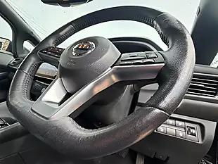 Used 2019 Nissan Leaf N-Connecta Black - Interior and Exterior details 13
