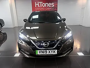 Used 2019 Nissan Leaf Tekna Bronze - Interior and Exterior details 13