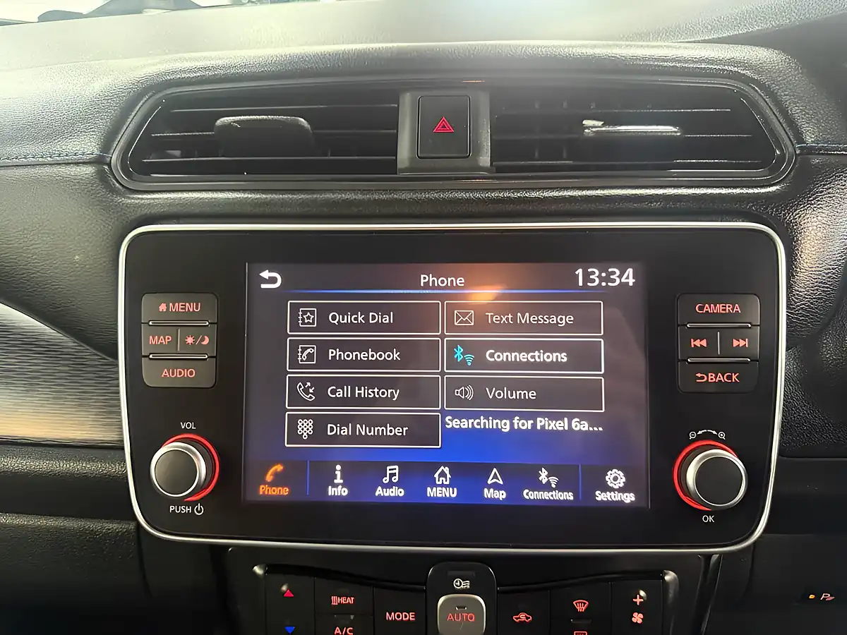 Used 2019 Nissan Leaf Tekna Bronze - Interior and Exterior details 17