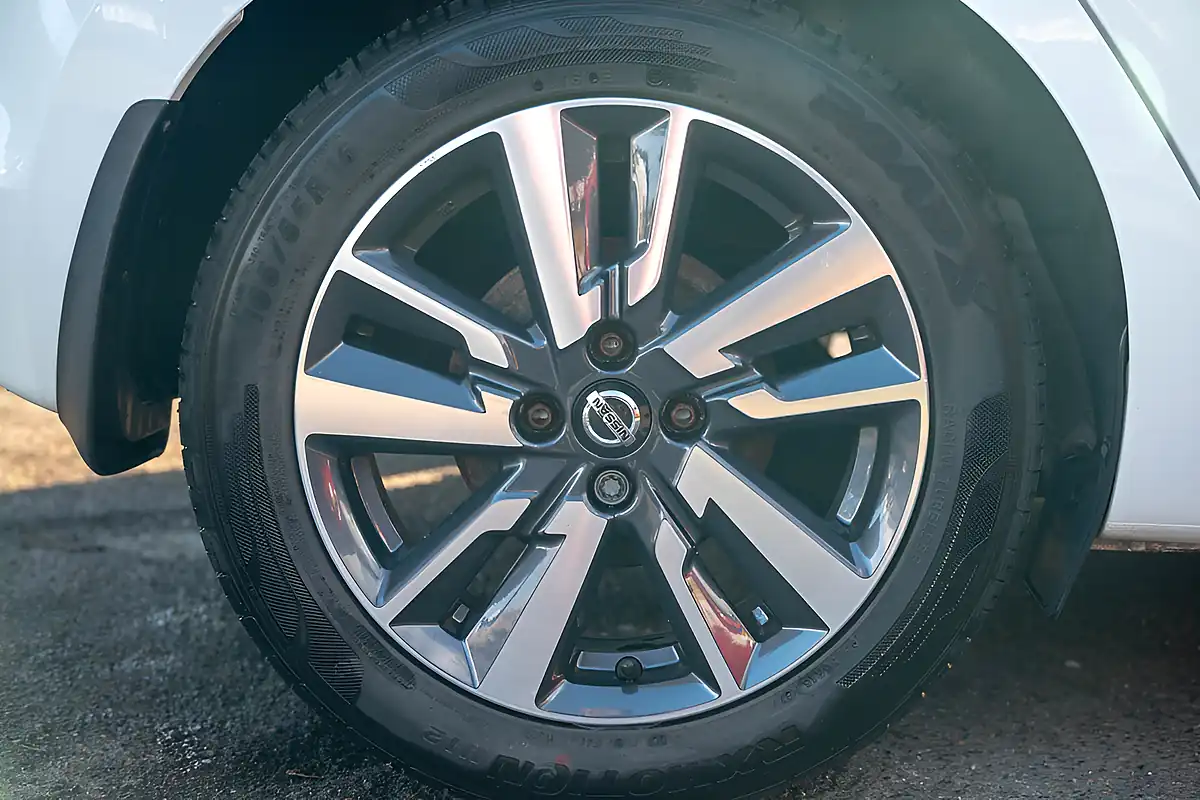 Used 2019 Nissan Micra Acenta Glaze White - Interior and Exterior details 13