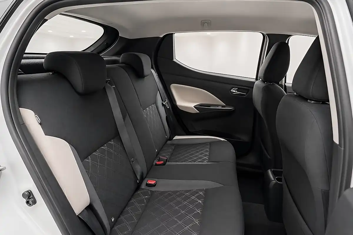 Used 2019 Nissan Micra Acenta Limited Edition Silver - Interior and Exterior details 9