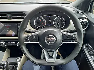 Used 2019 Nissan Micra Acenta Limited Edition White - Interior and Exterior details 15