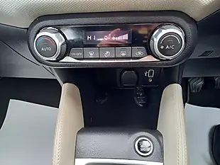 Used 2019 Nissan Micra Acenta Limited Edition White - Interior and Exterior details 18