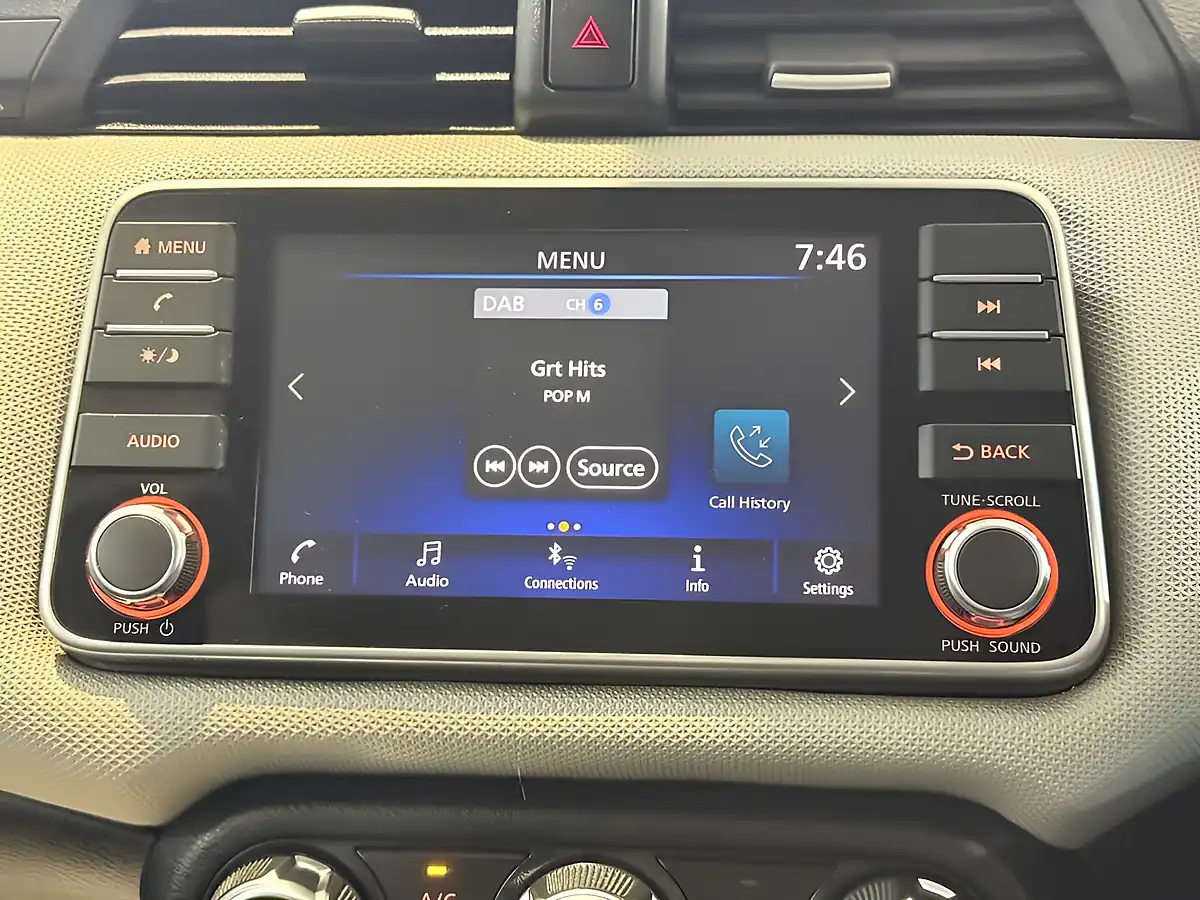Used 2019 Nissan Micra Acenta Silver - Interior and Exterior details 17