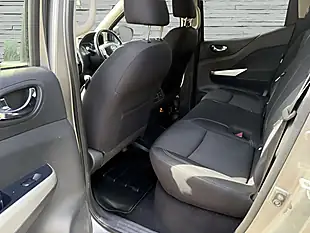 Used 2019 Nissan Navara N-Connecta Grey - Interior and Exterior details 15