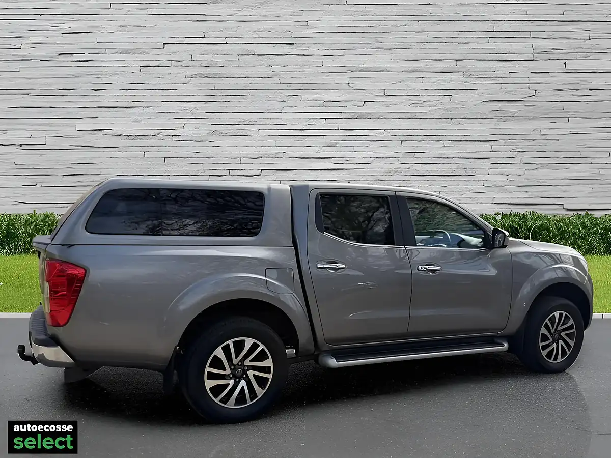 Used 2019 Nissan Navara N-Connecta Grey - Interior and Exterior details 3
