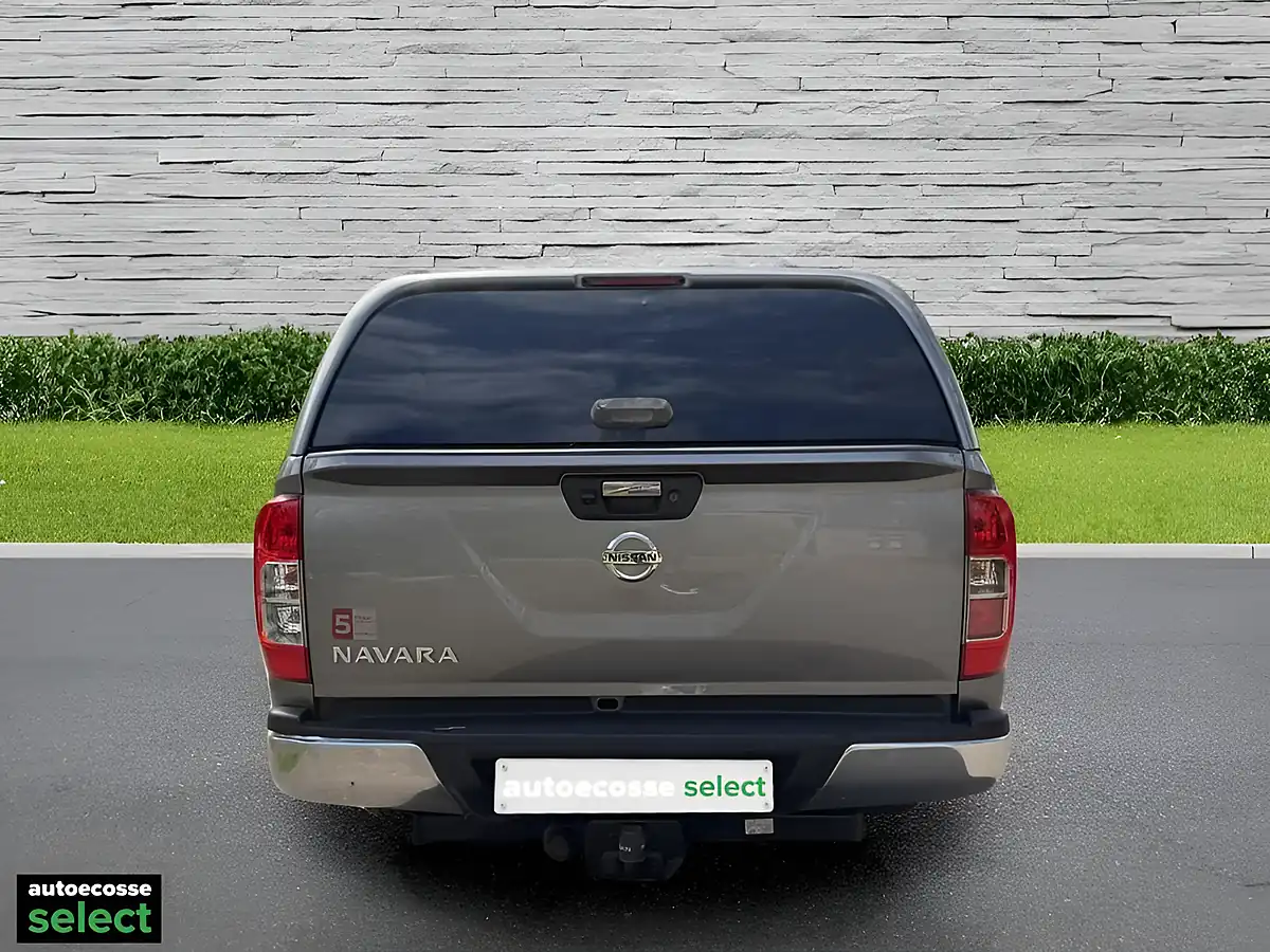 Used 2019 Nissan Navara N-Connecta Grey - Interior and Exterior details 5