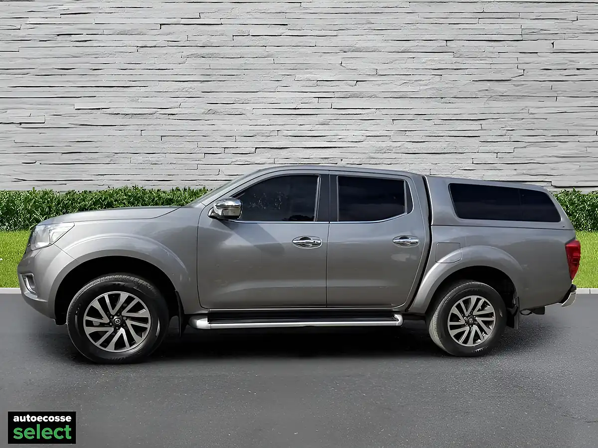 Used 2019 Nissan Navara N-Connecta Grey - Interior and Exterior details 7