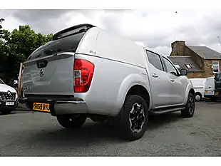 Used 2019 Nissan Navara N-Connecta Shr Dcb Silver - Interior and Exterior details 9