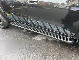 Used 2019 Nissan Navara N-Guard Black - Interior and Exterior details 13