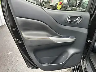 Used 2019 Nissan Navara N-Guard Black - Interior and Exterior details 17