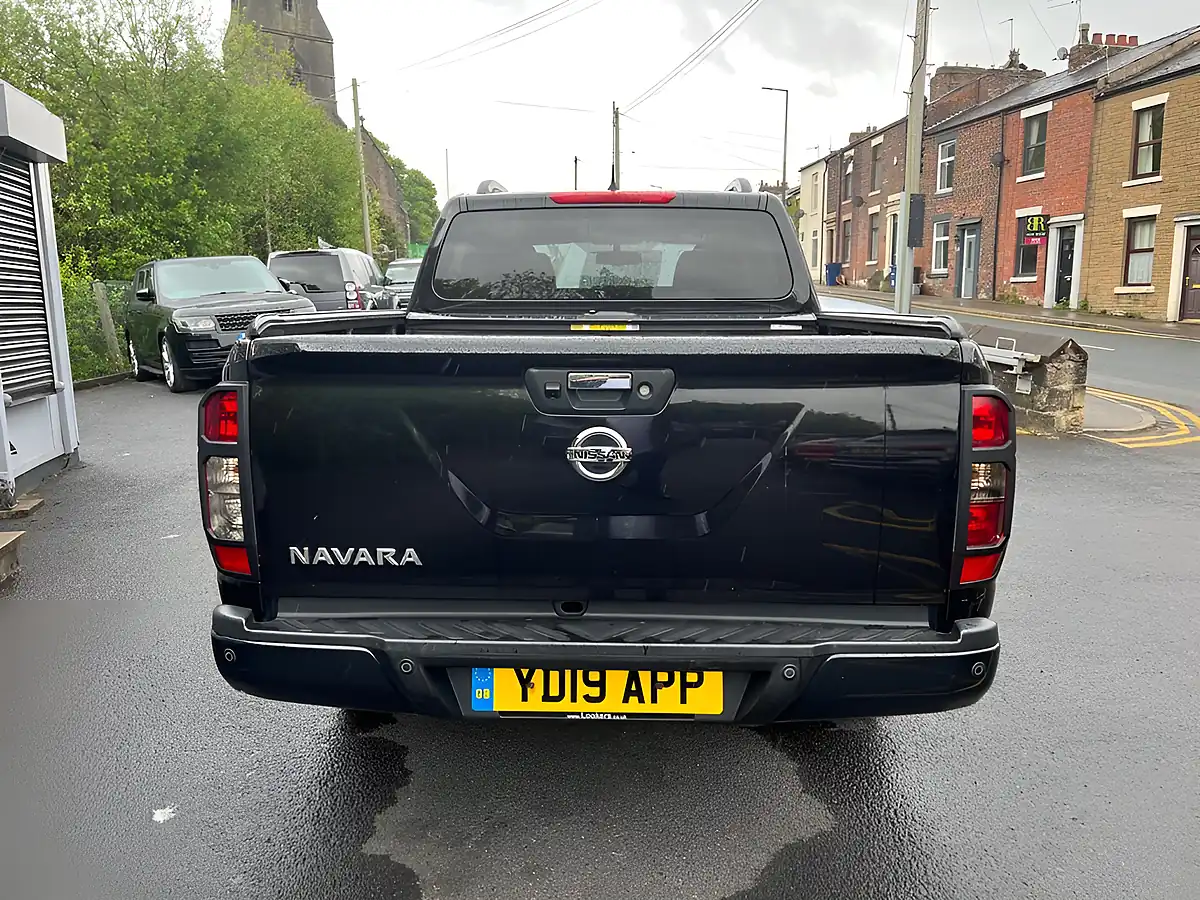 Used 2019 Nissan Navara N-Guard Black - Interior and Exterior details 6