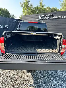 Used 2019 Nissan Navara N-Guard Black - Interior and Exterior details 18