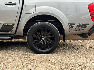 Used 2019 Nissan Navara N-Guard Grey - Interior and Exterior details 13