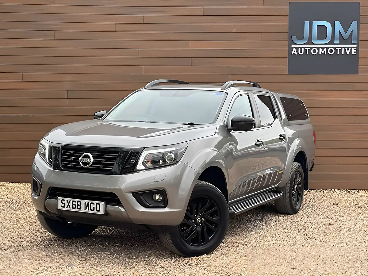 Used 2019 Nissan Navara N-Guard Grey - Interior and Exterior details 9